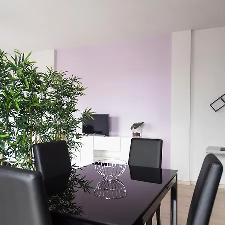 Youhosty - Inganni 74 * Mailand