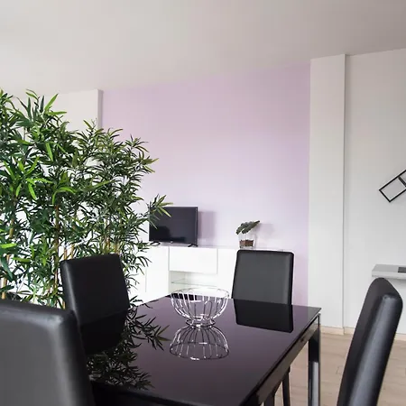 Youhosty - Inganni 74 Milano
